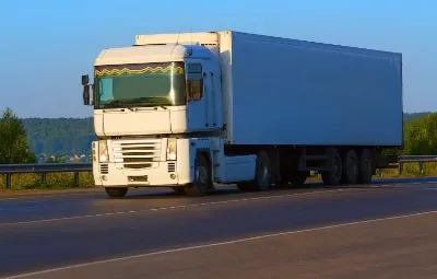 Adana ile Yomra Arası Öğrenci Eşyası Taşıma